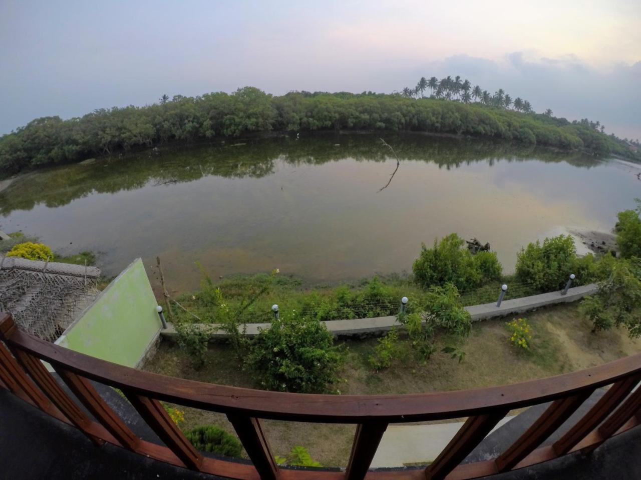 Pearl Cave Cabanas & Resturant แทนกาลเล ภายนอก รูปภาพ